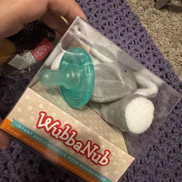 WubbaNub Pittsburg Penguins Pacifier and elephant new - Picture 5 of 5
